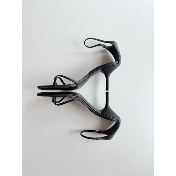 NWOB REFORMATION Gigi Black Leather Strappy Mid Heel Toe Thong Sandals, Size 8.5 - Picture 8 of 13